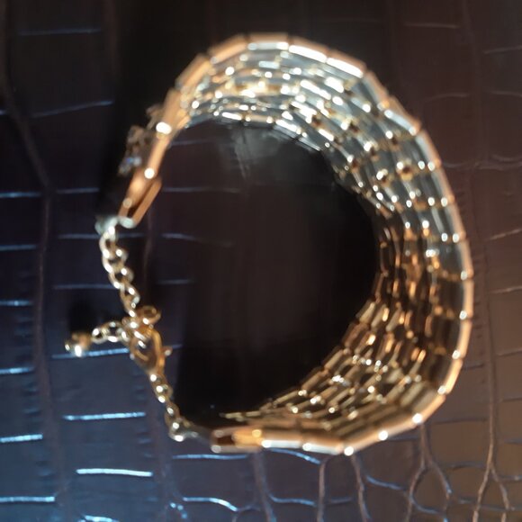 Avon Vintage Gold Tone Cuff Bracelet w/ 3 Lines of Rhinestones - Picture 8 of 9